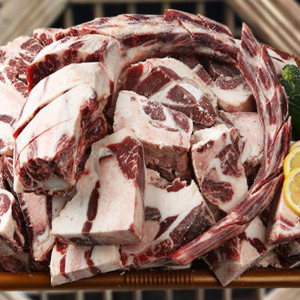 꼬리 반마리분 (약 5kg 내외)